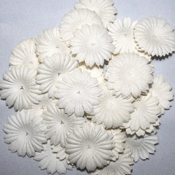 Papierblumen 2,5 cm (weiß/Natur) 50 Stück - Maulbeerpapier