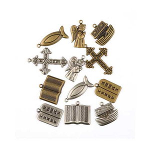 Metall Charms Religion