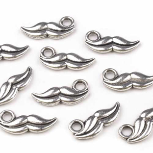 Charm / Anhänger Schnauzer (Mustache) silbern 5 x 14 mm